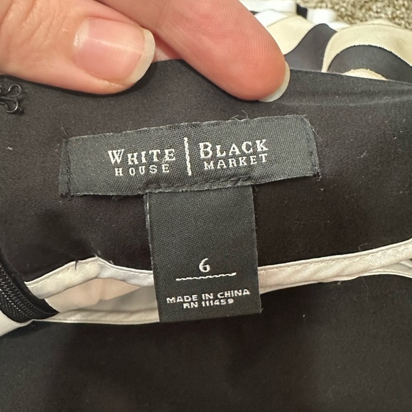 White House Black Market Black and Cream Layered Fabric Mini Pencil Skirt - Picture 5 of 7